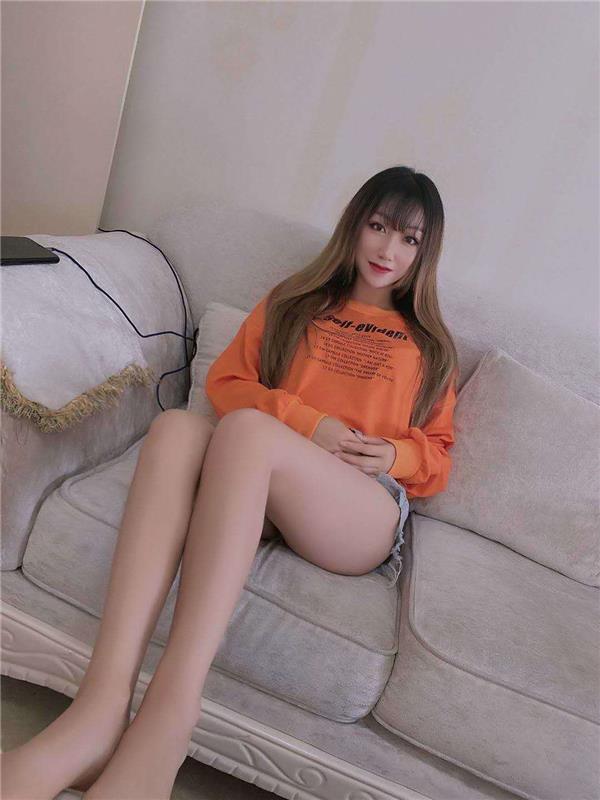 佛山小清纯型，姿色相当不错的潇潇